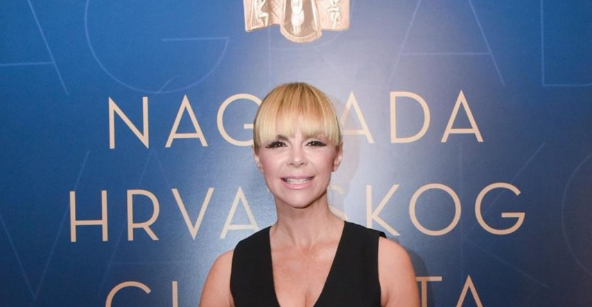 Zgodna Mila Elegović potvrdila da i strogi outfit može biti izazovan
